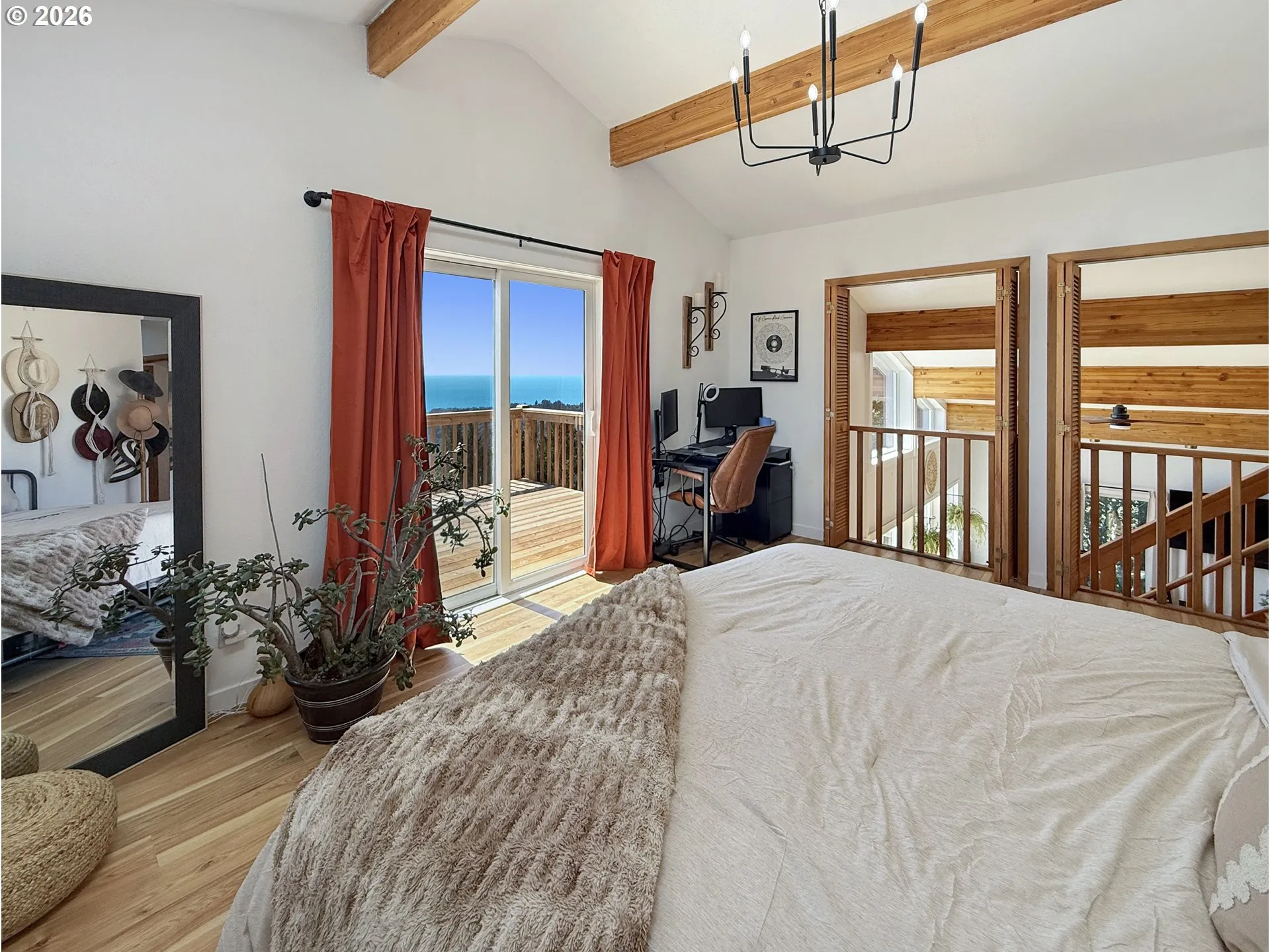 Bedroom, Owner's Suite