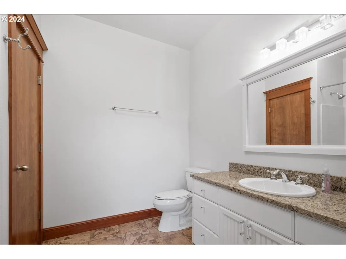Bathroom-Hall