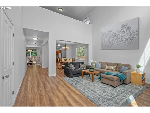Dining Room-Formal