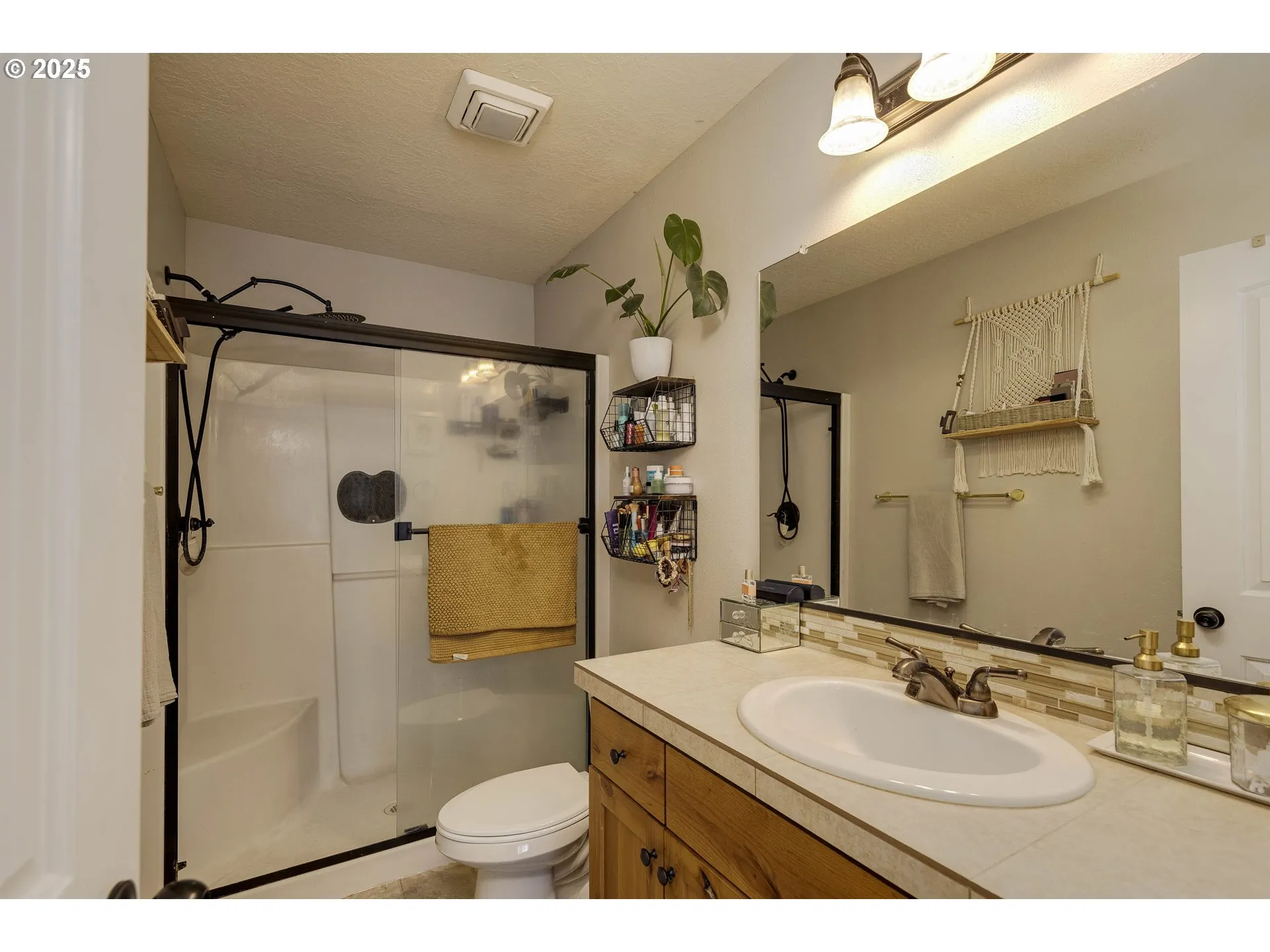 Bathroom-Walk in Shower