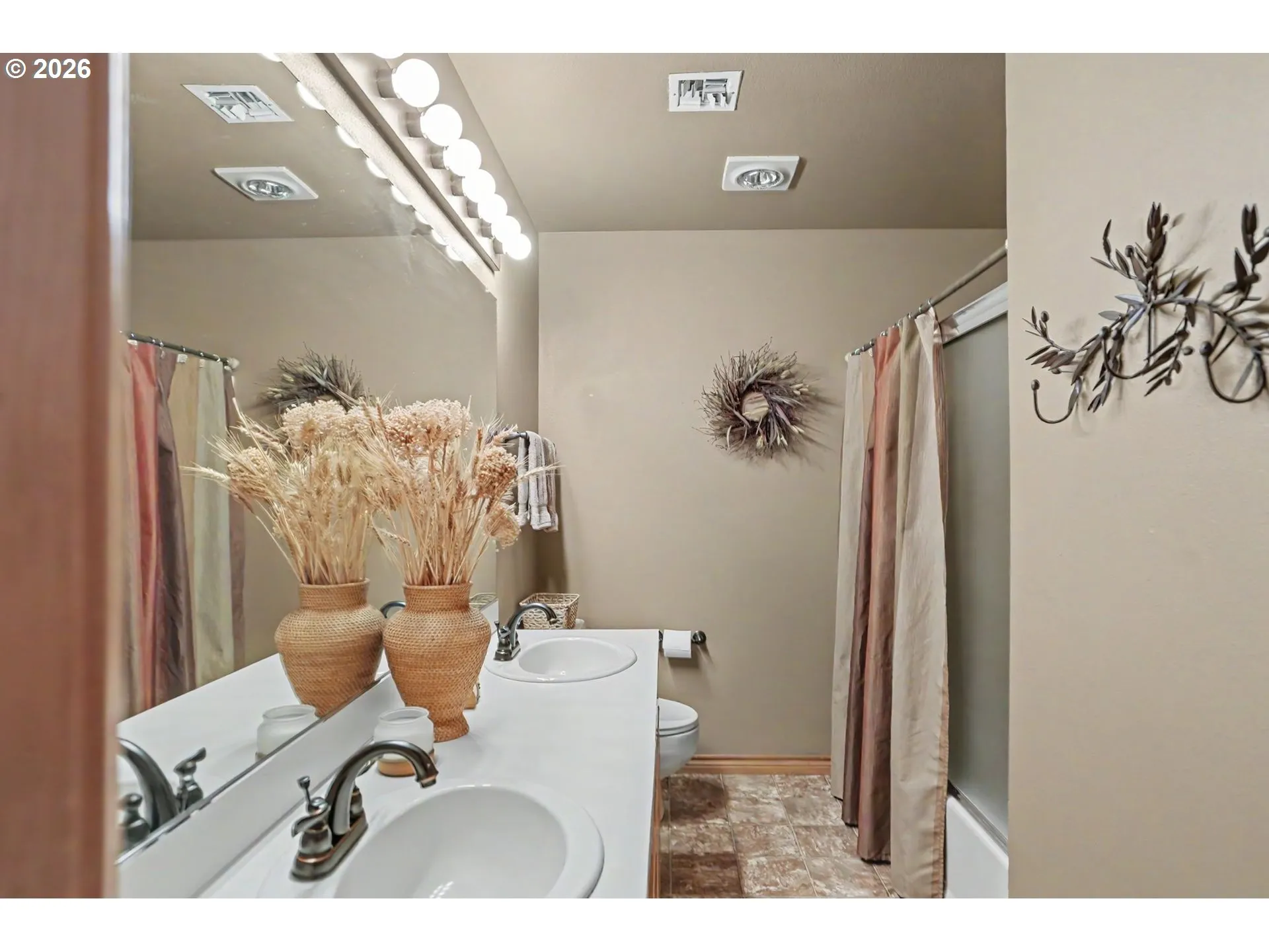 Bathroom-Double Sinks