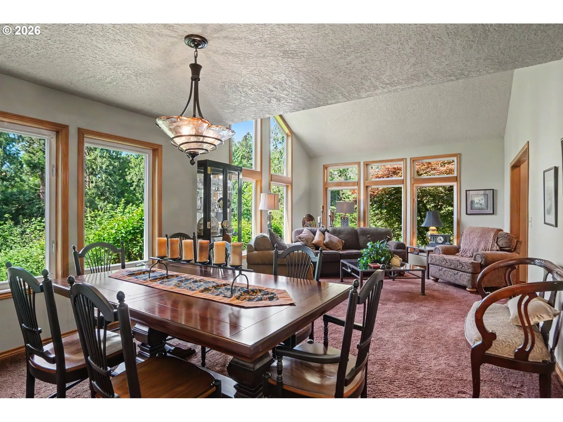 Living Room/Dining Room