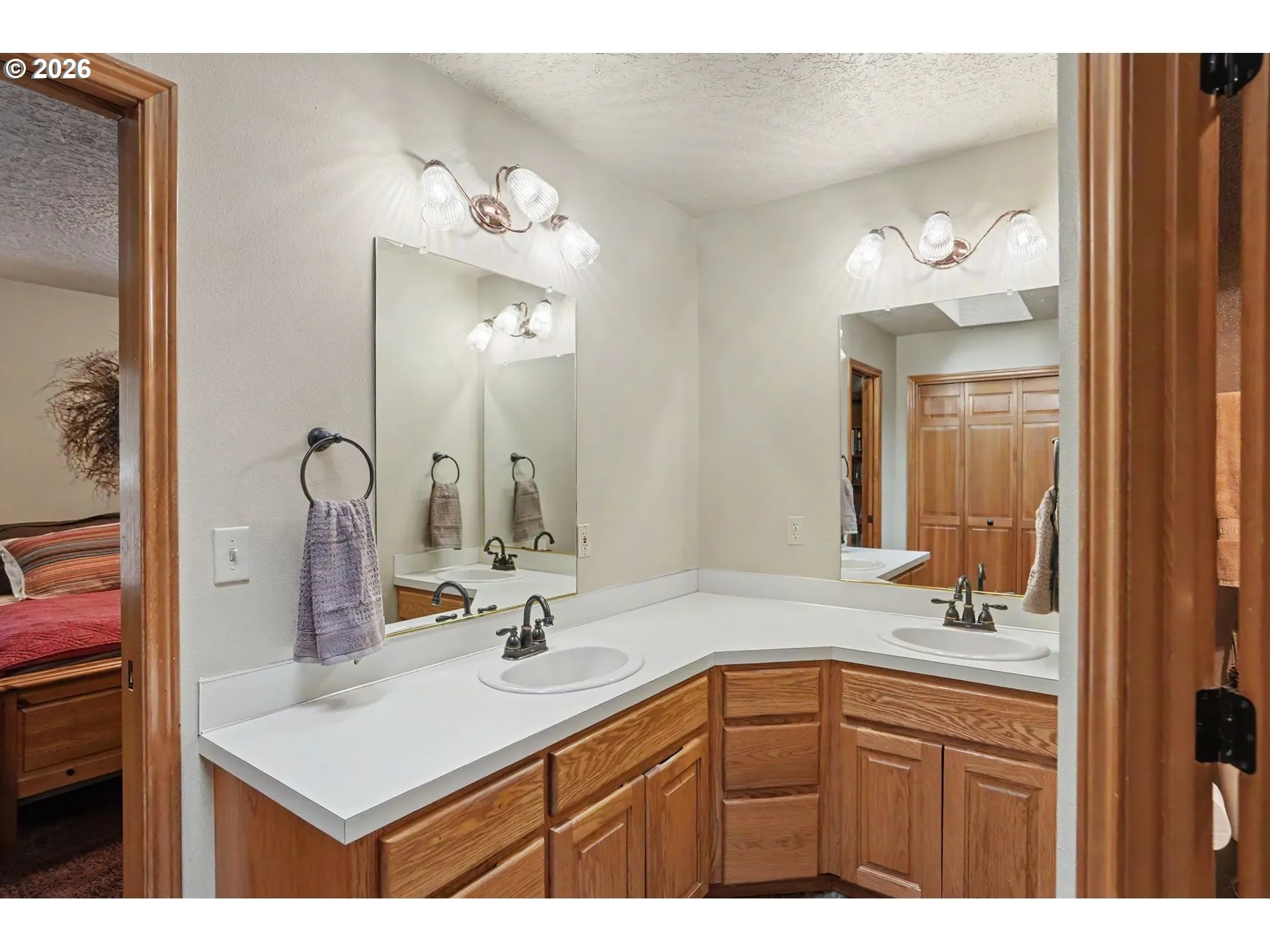 Bathroom, Attached-Double Sinks