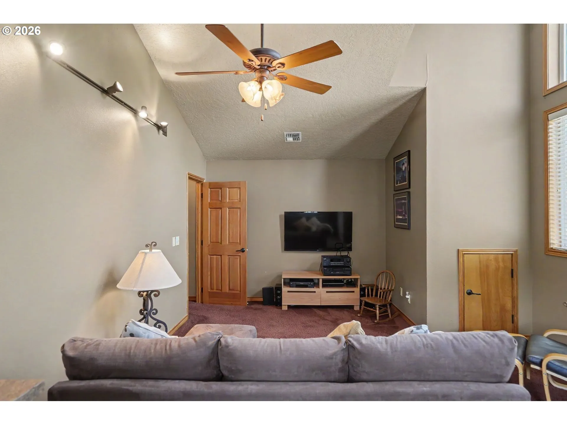 Bonus Room-Ceiling Fan
