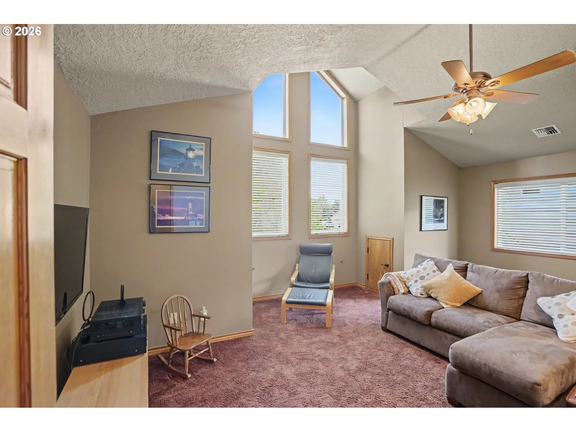 Bonus Room-Vaulted Ceilings