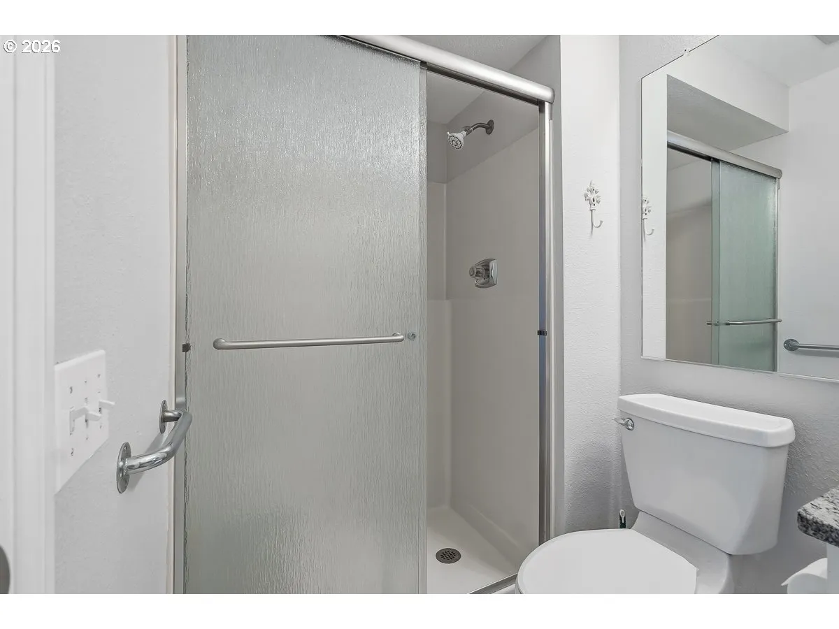 Bathroom, Attached