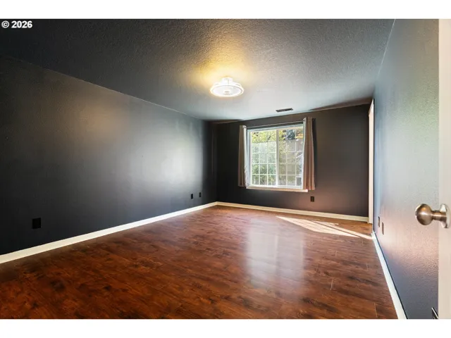 Bedroom, Primary-Upper