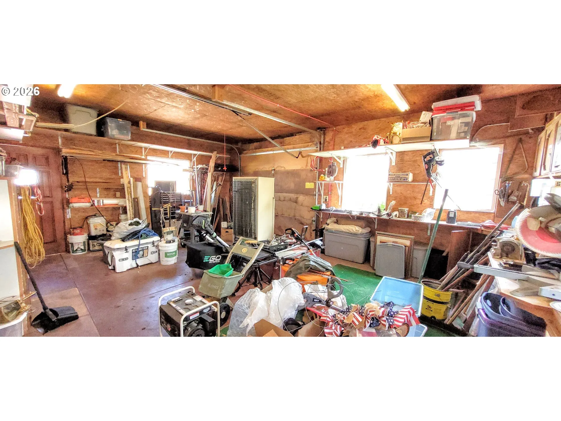 Garage