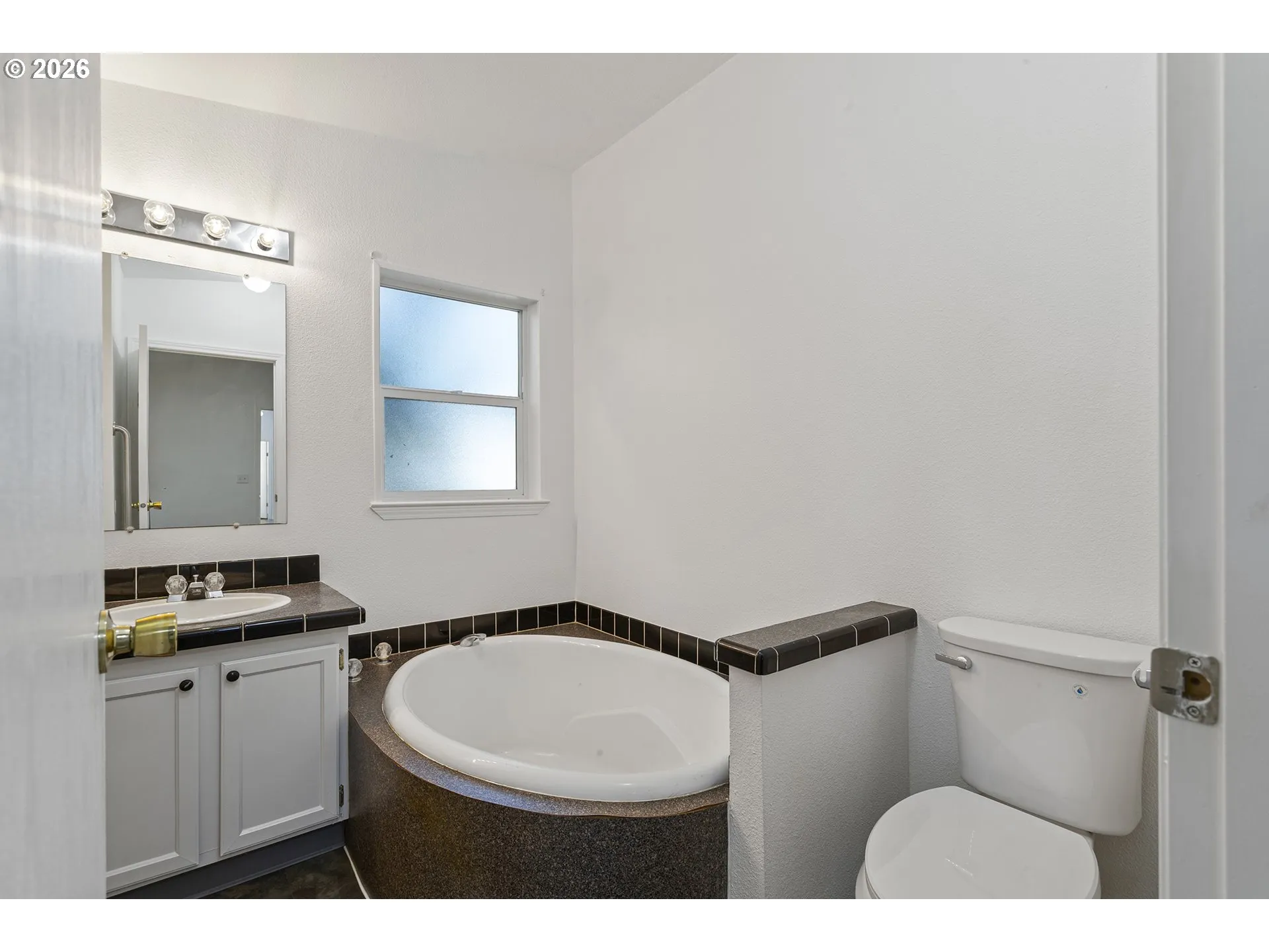Bathroom, Attached-Double Sinks