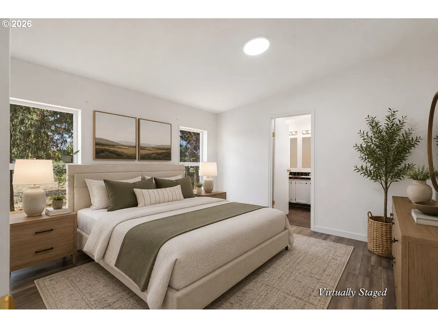 Bedroom, Owner's Suite-Walk-In Closet