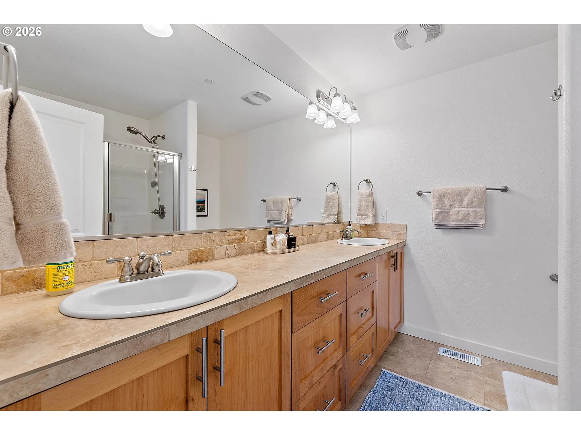 Bathroom, Attached