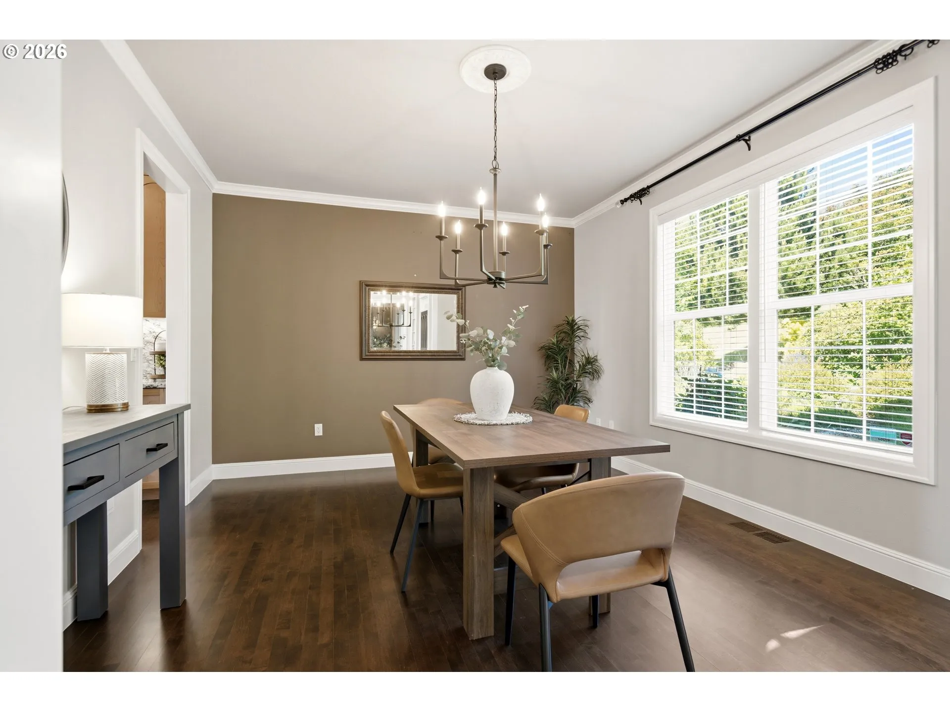 Dining Room-Formal