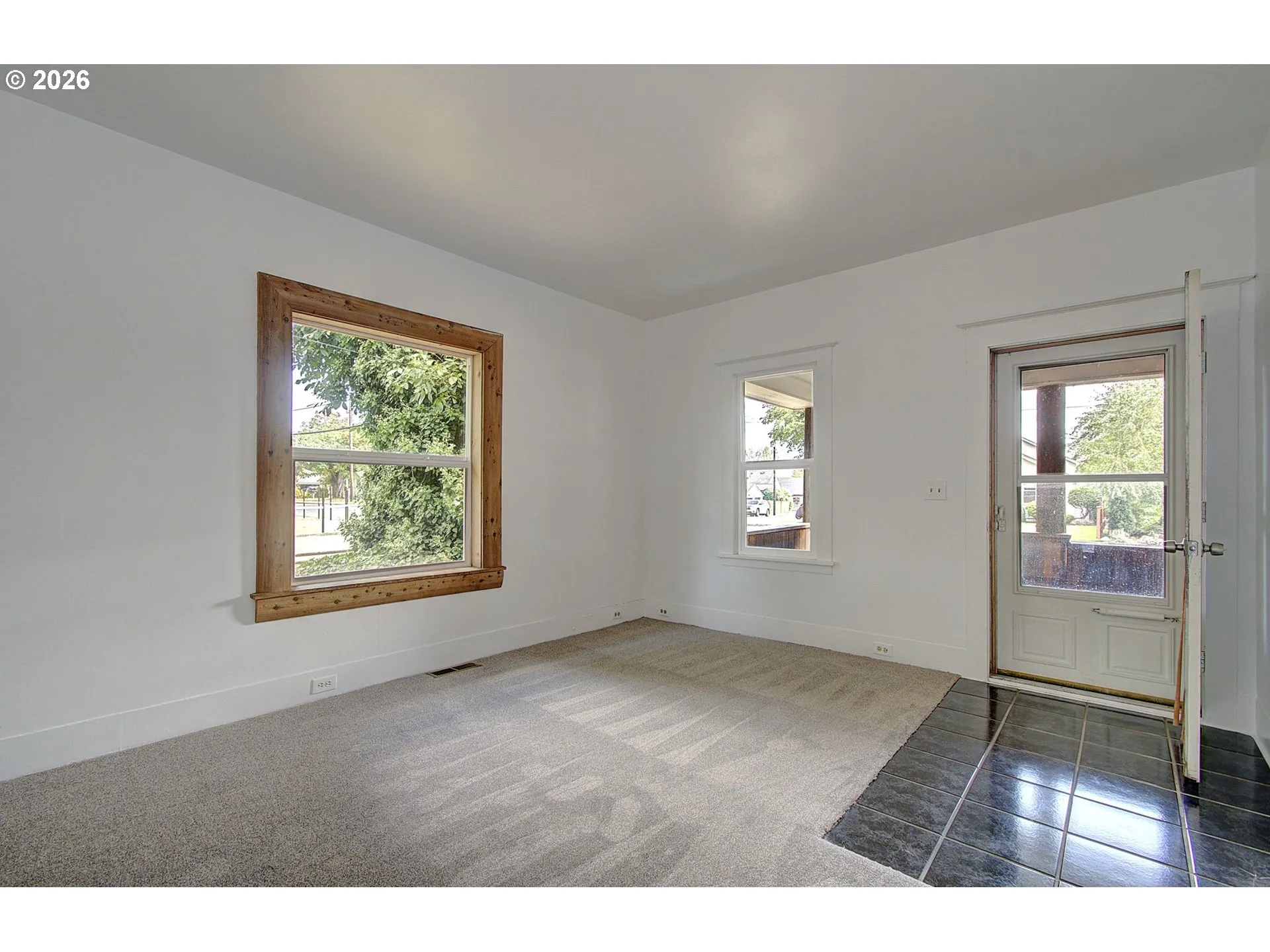Entrance/Foyer