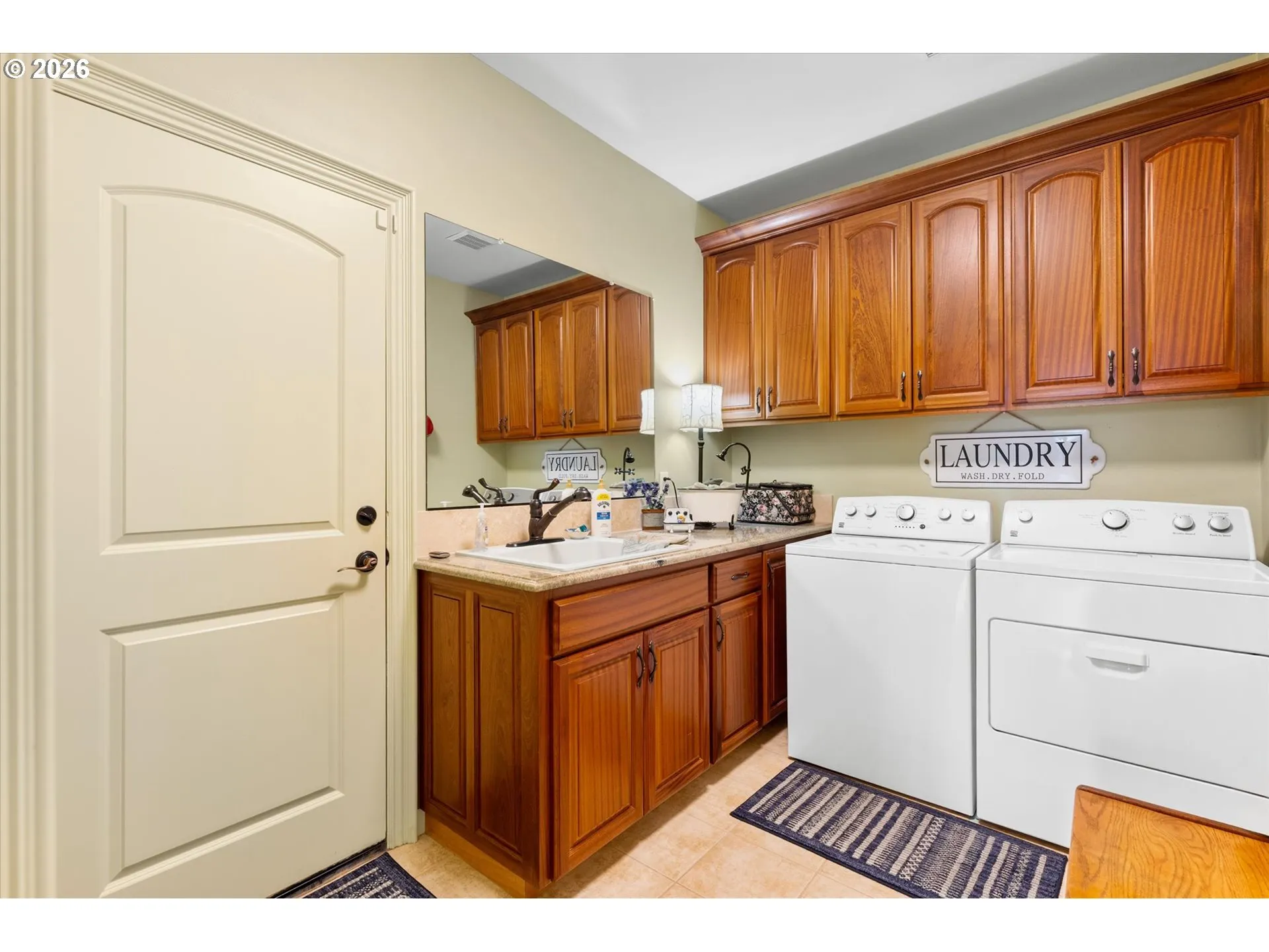 Laundry-Main