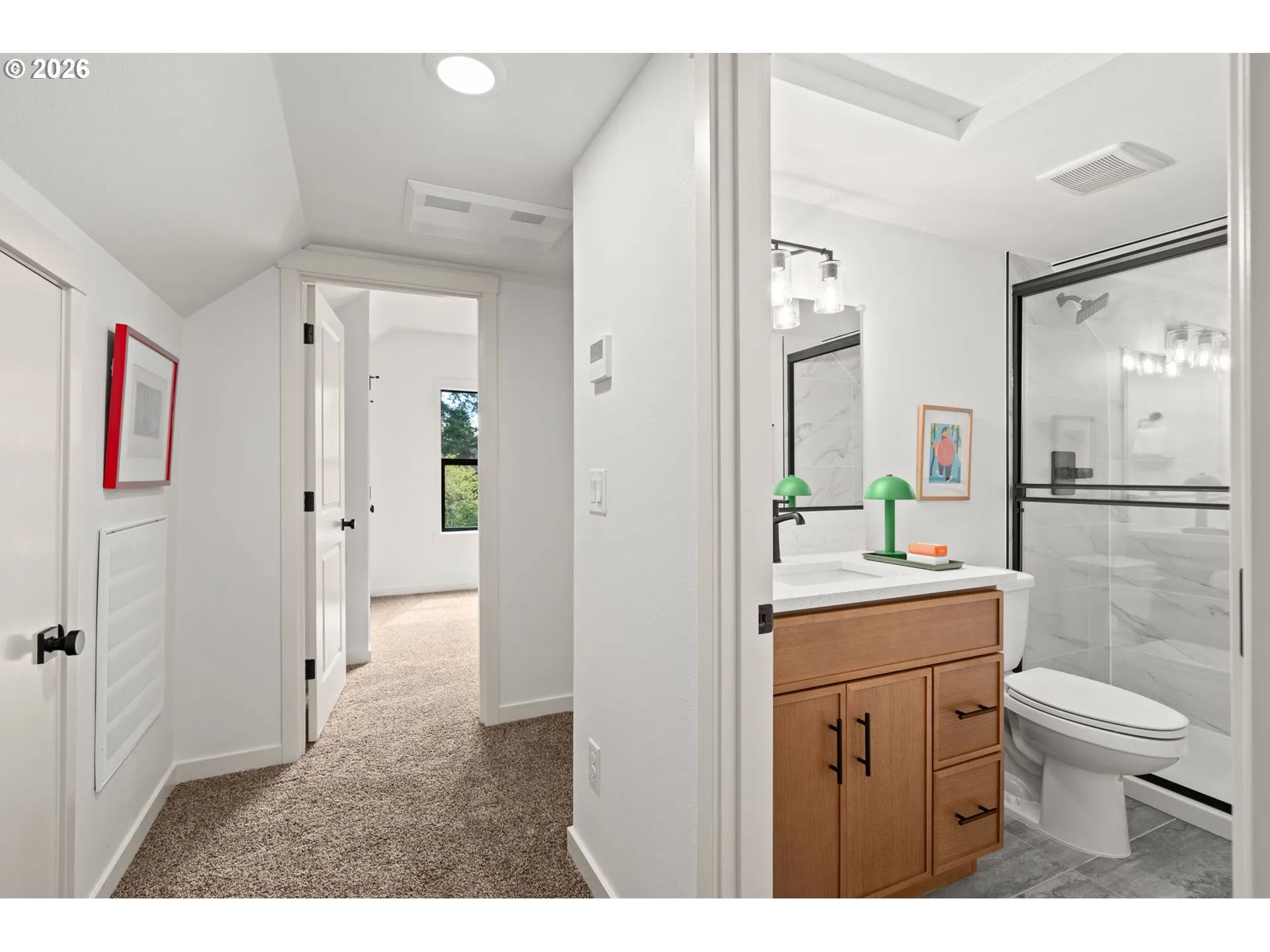 Bathroom-Upper