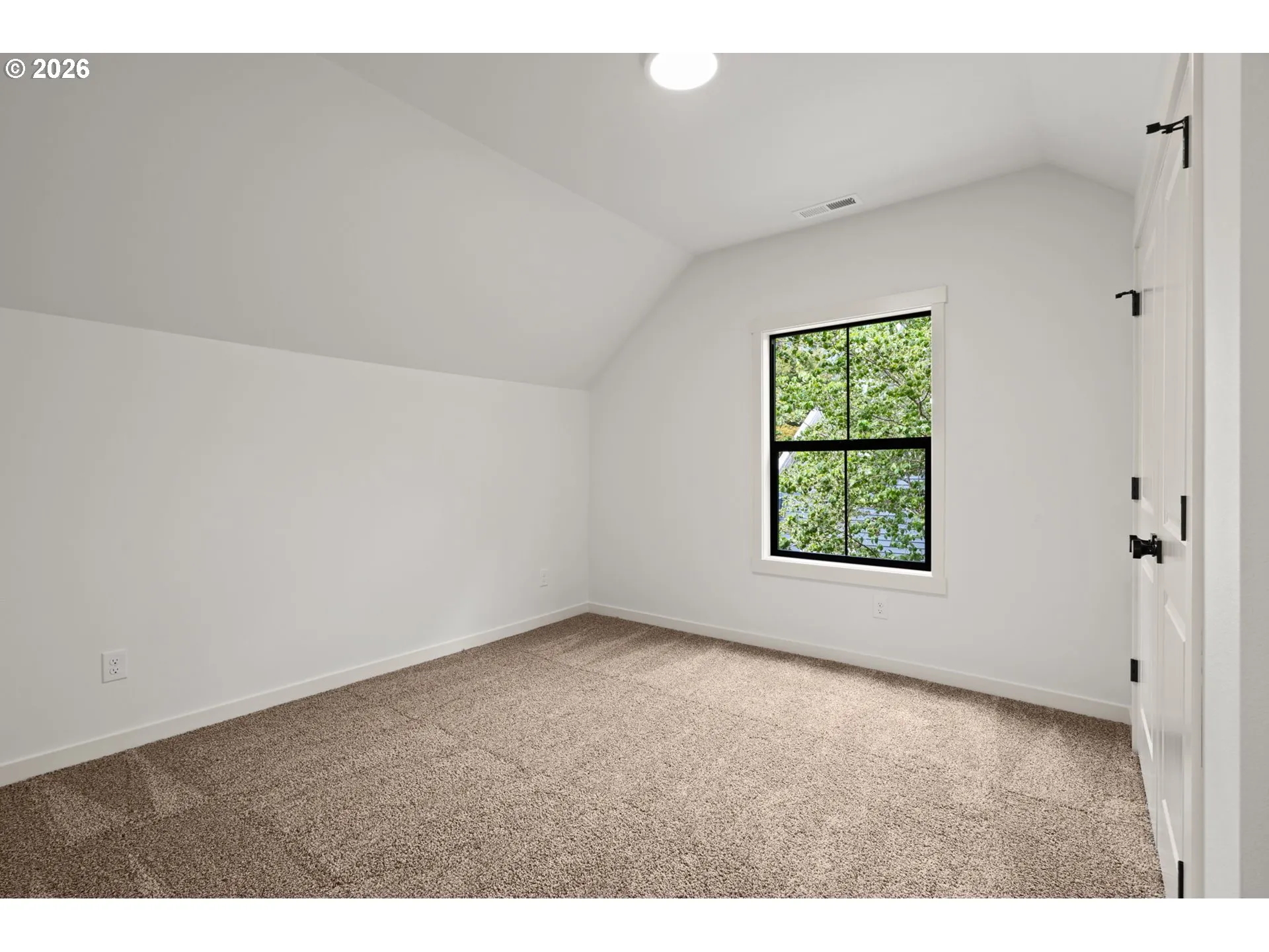 Bedroom-#2 Upper