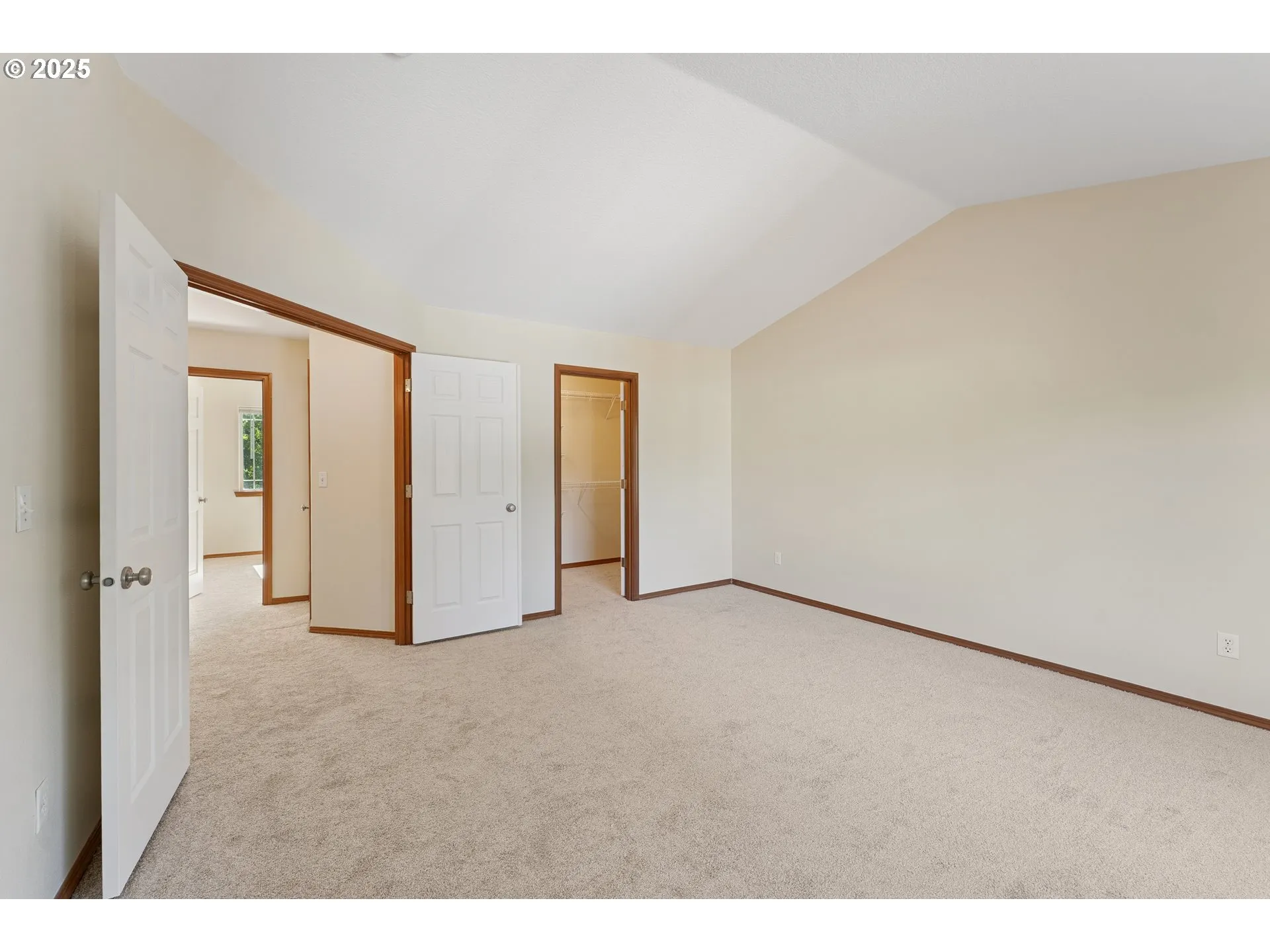 Owner's Suite Bedroom-Upper