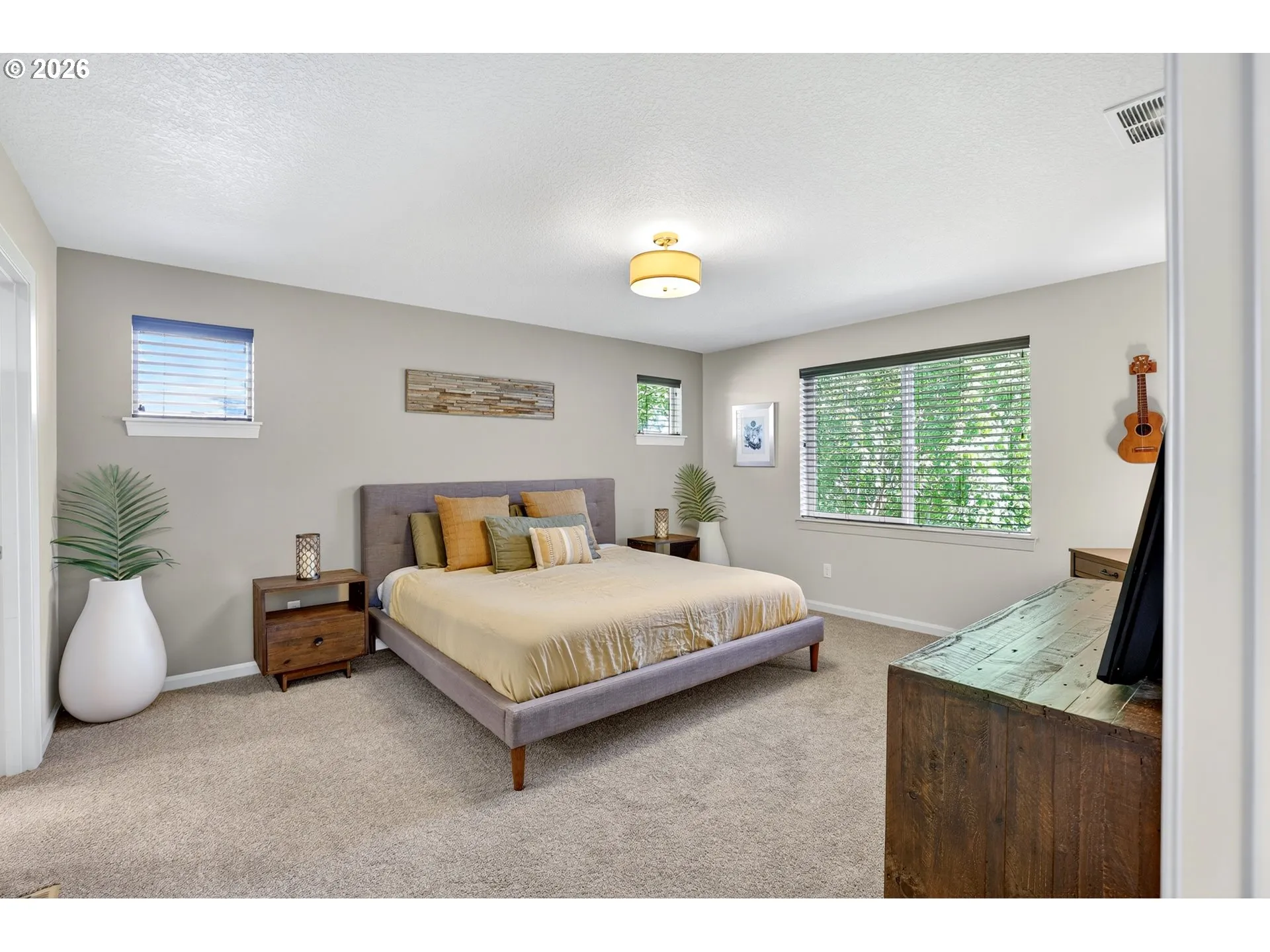 Primary Bedroom-Upper