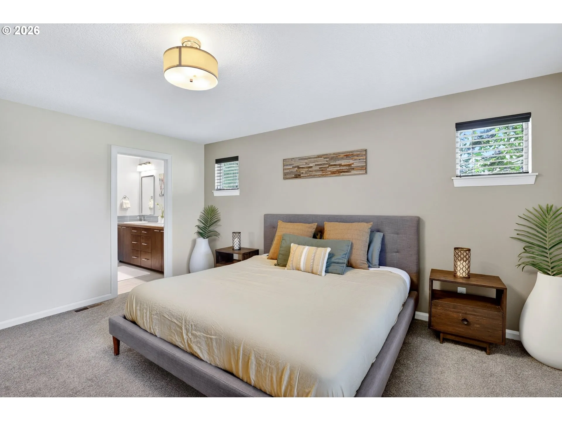 Primary Bedroom-Upper