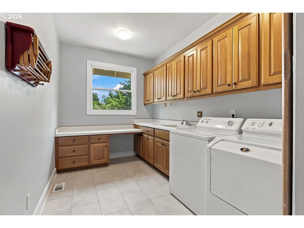 Laundry-Main