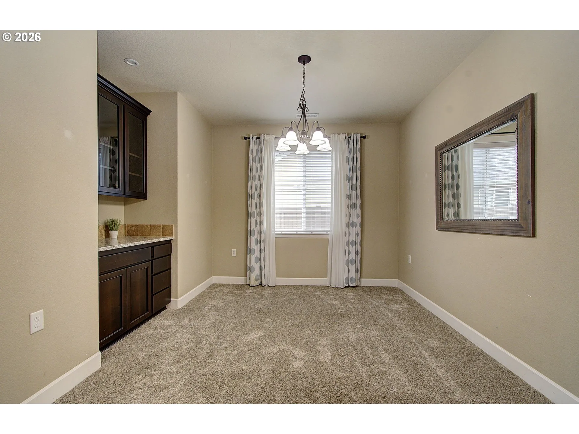 Dining Room-Built-In Cabinets