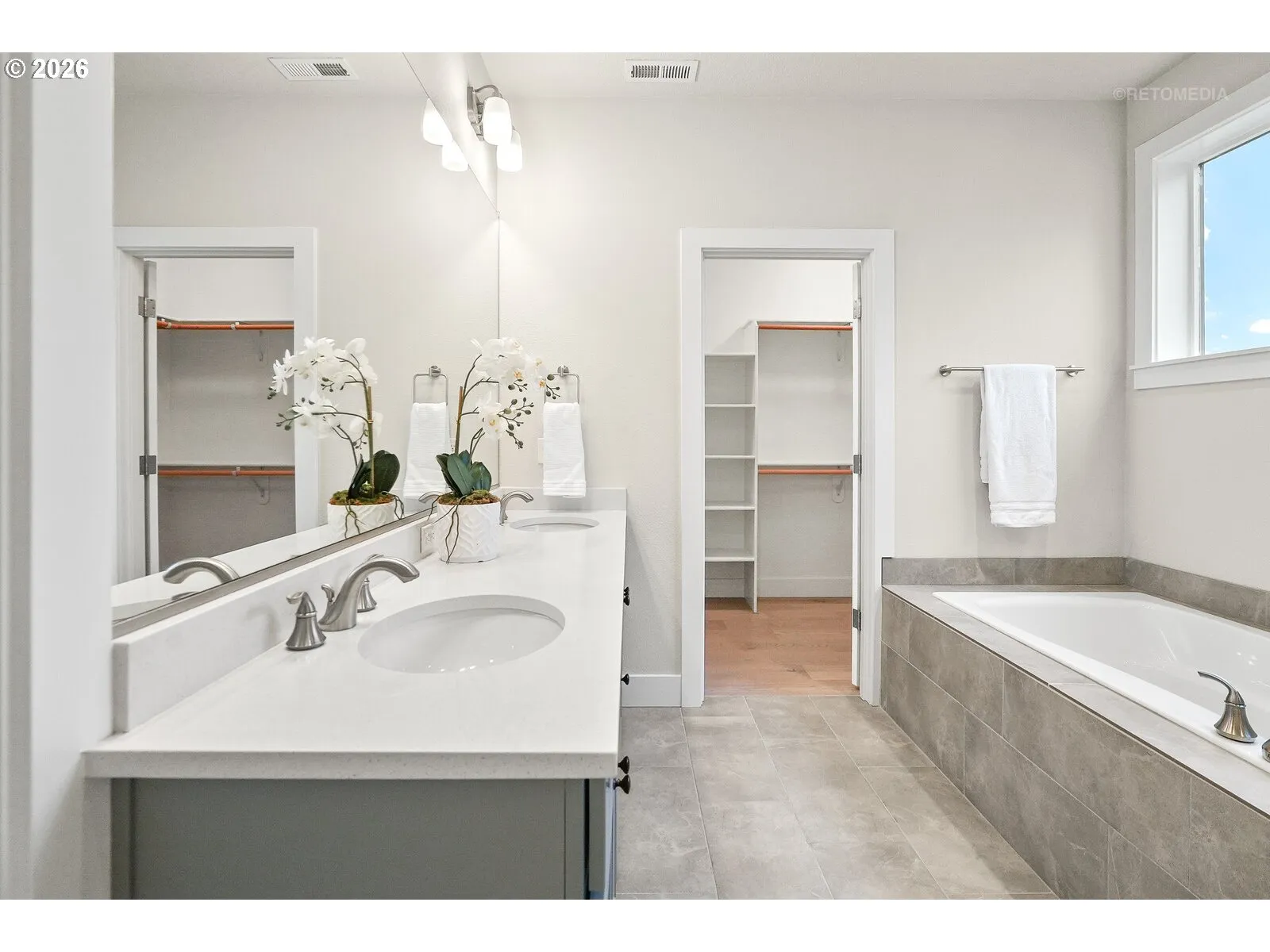Primary Bedroom-Attached Bathroom