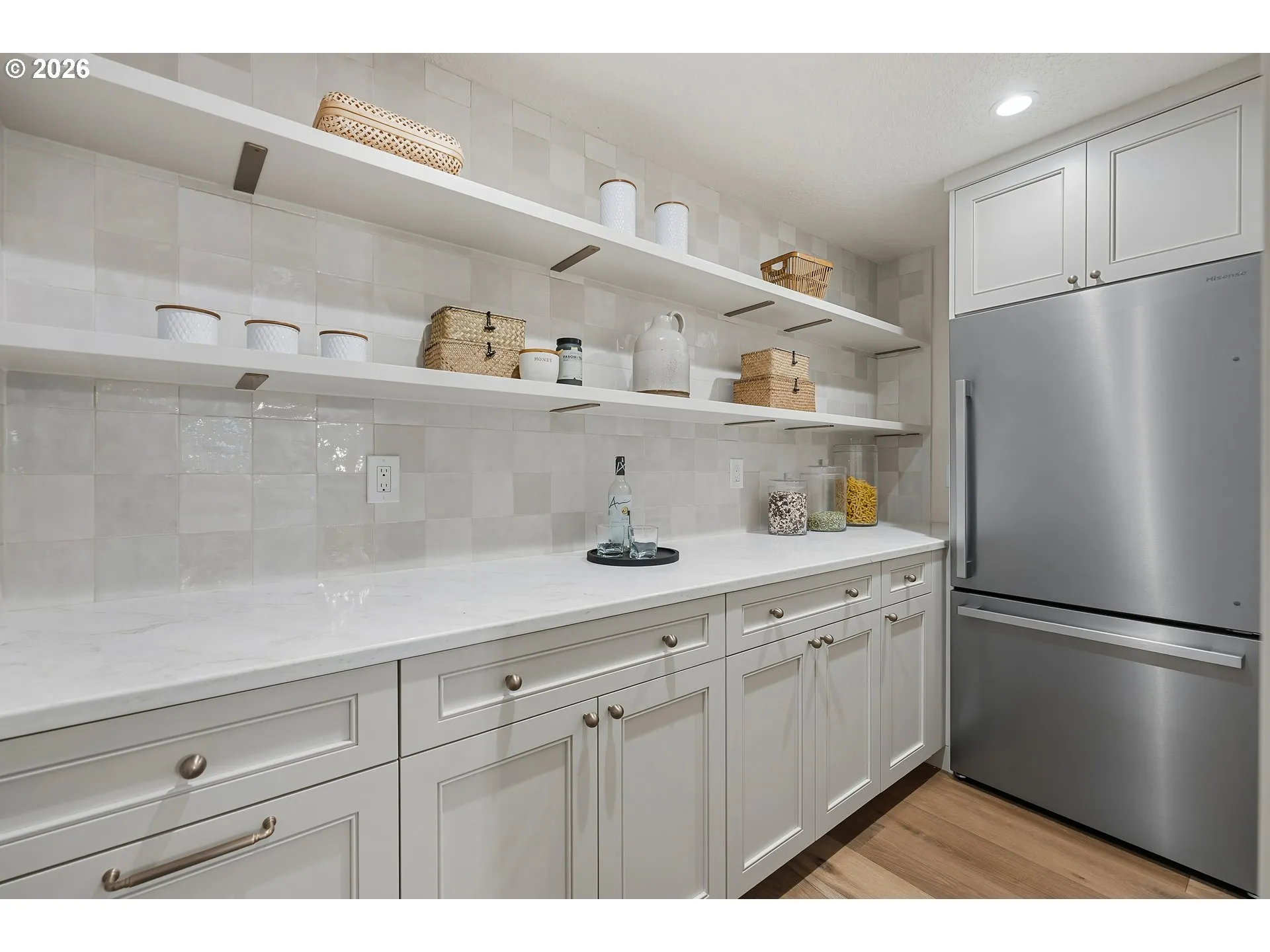 Butler's Pantry-Main