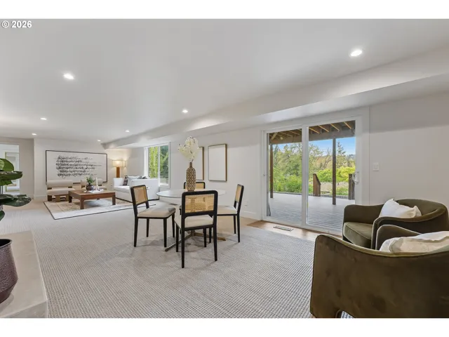 Family Room-Lower