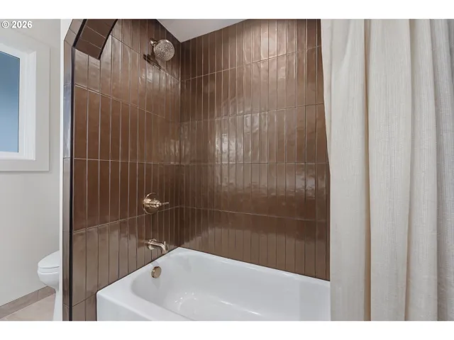Bathroom-Hall