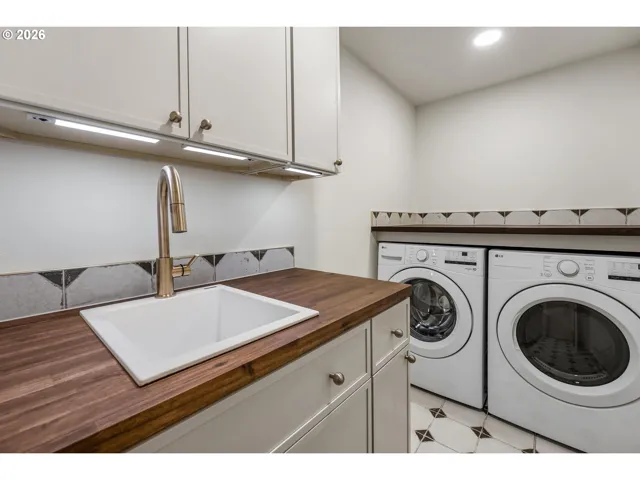 Laundry-Lower