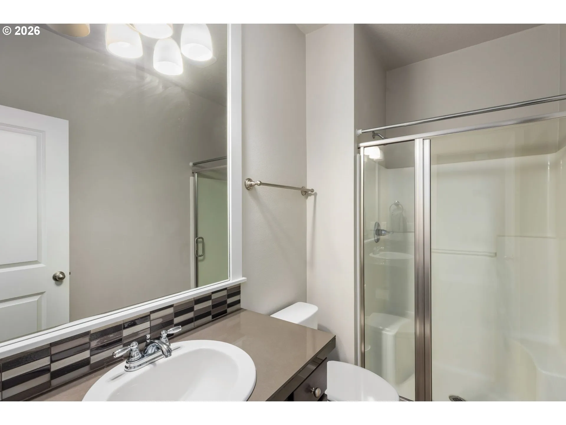 Bathroom-Walk in Shower