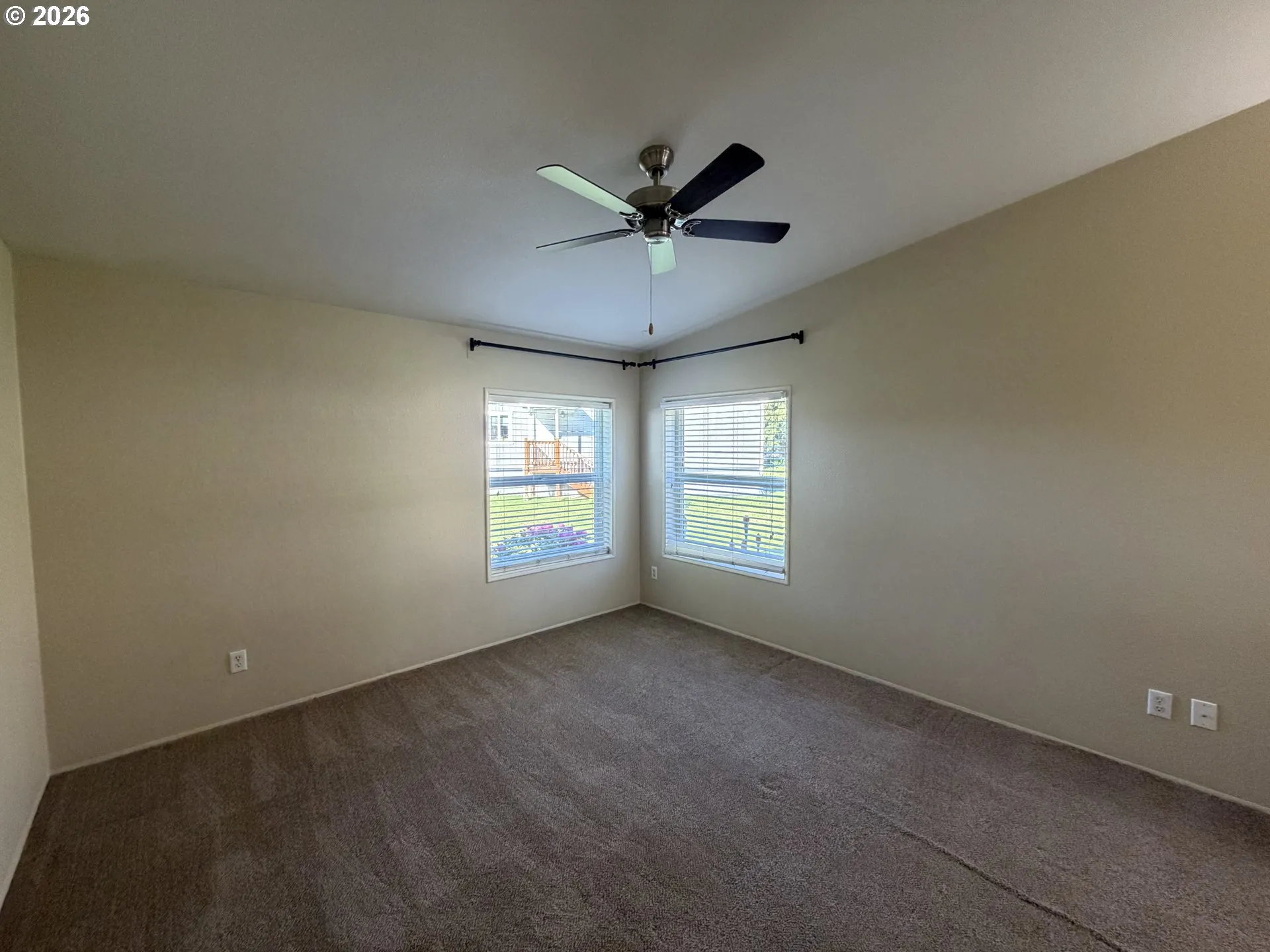 Bedroom, Primary