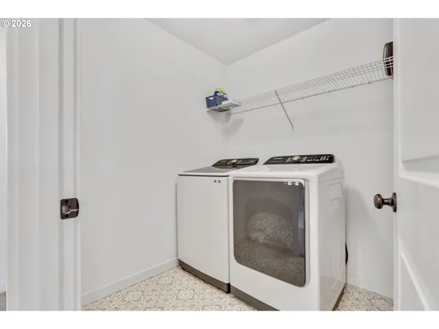 Laundry-Upper