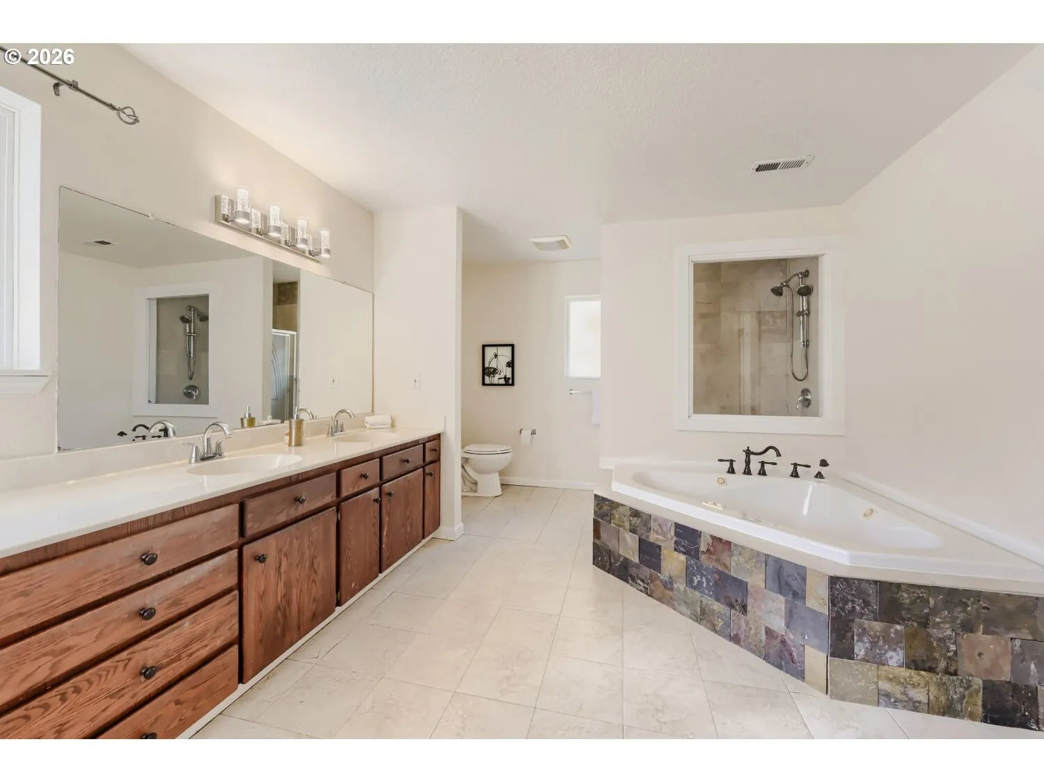Bathroom, Attached-Walk in Shower