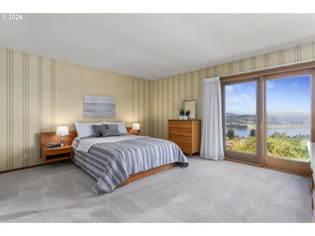 Owner's Suite Bedroom