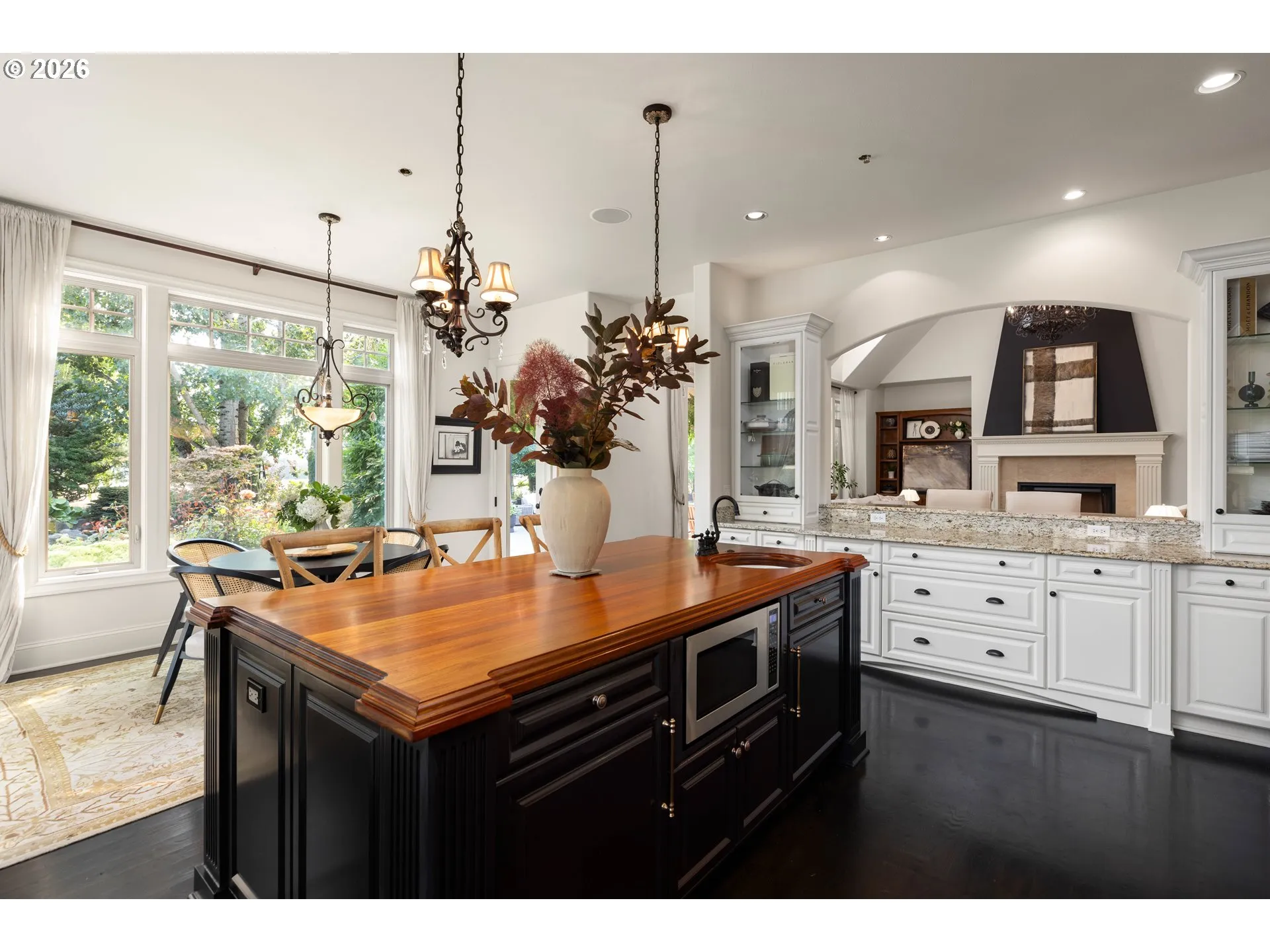 Kitchen-Island