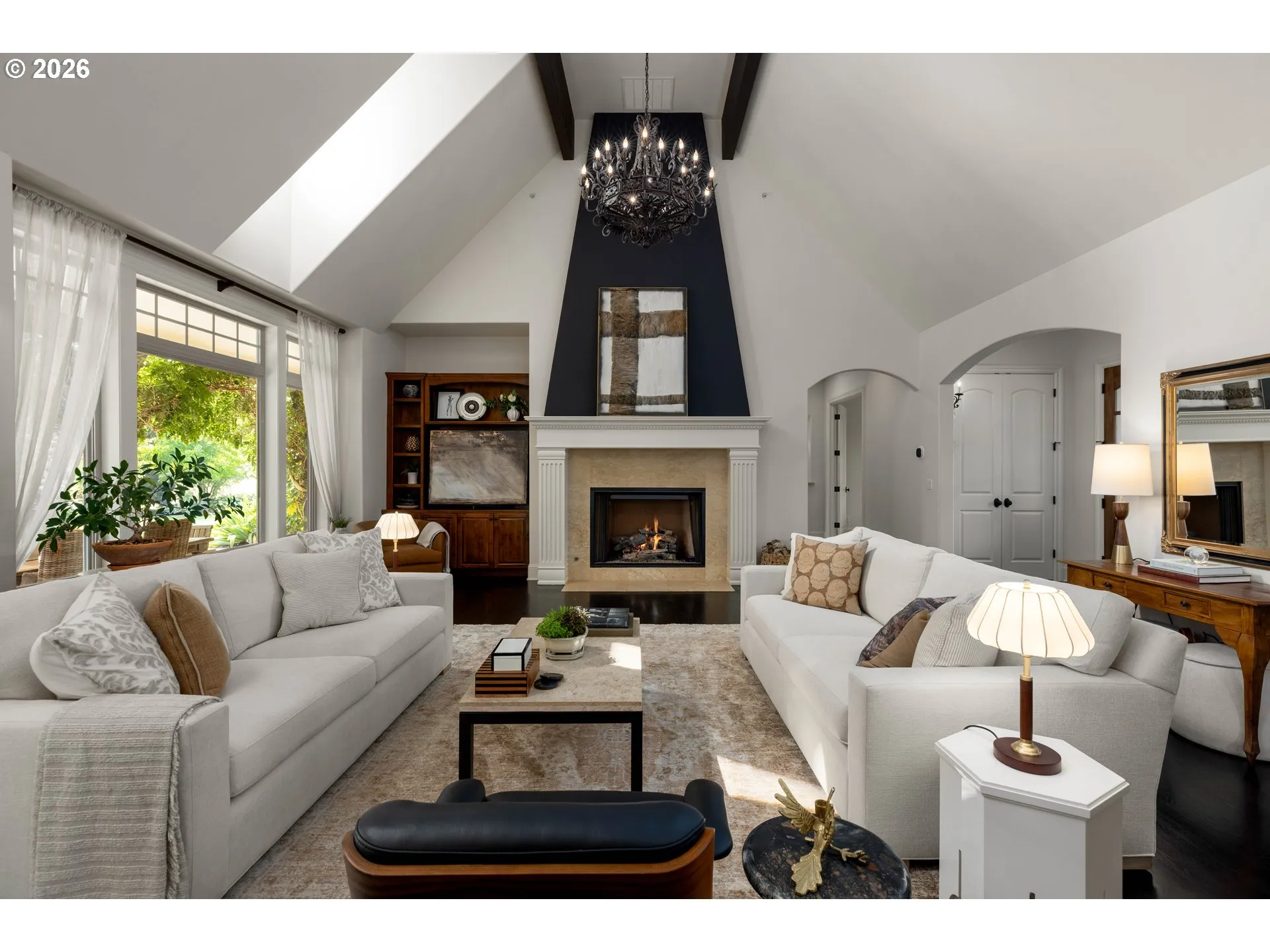 Living Room-Fireplace