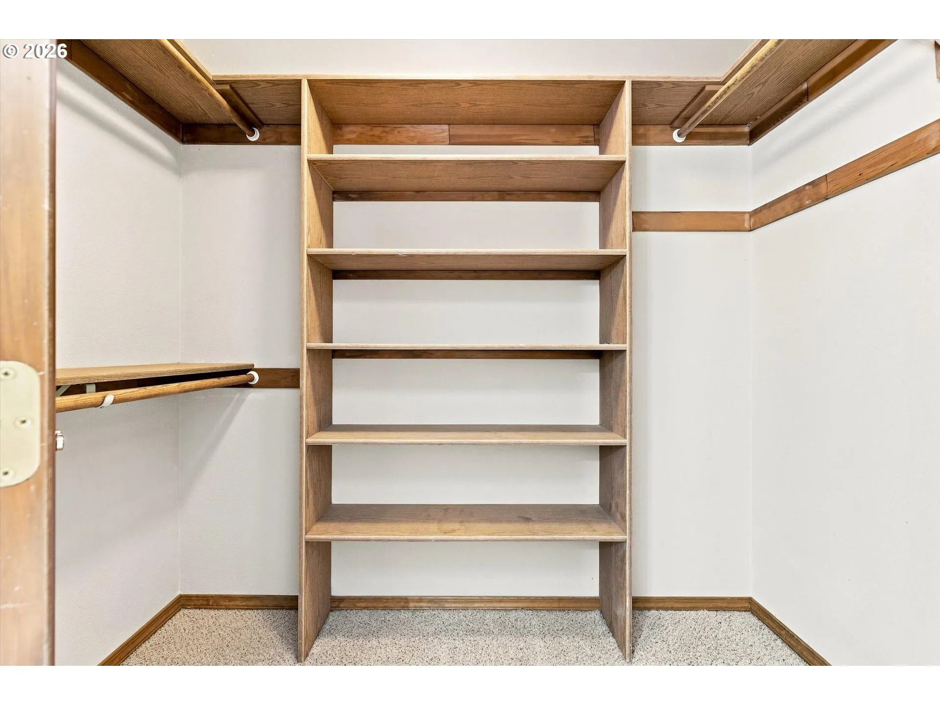 Bedroom, Primary-Walk-In Closet