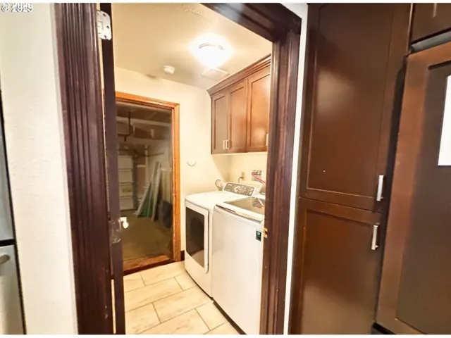 Laundry-Garage