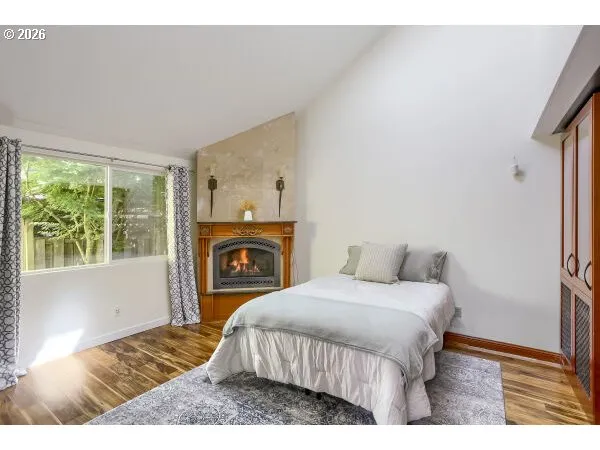 Primary Bedroom-Fireplace