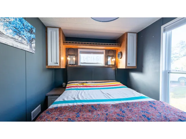 Bedroom, Primary-Main