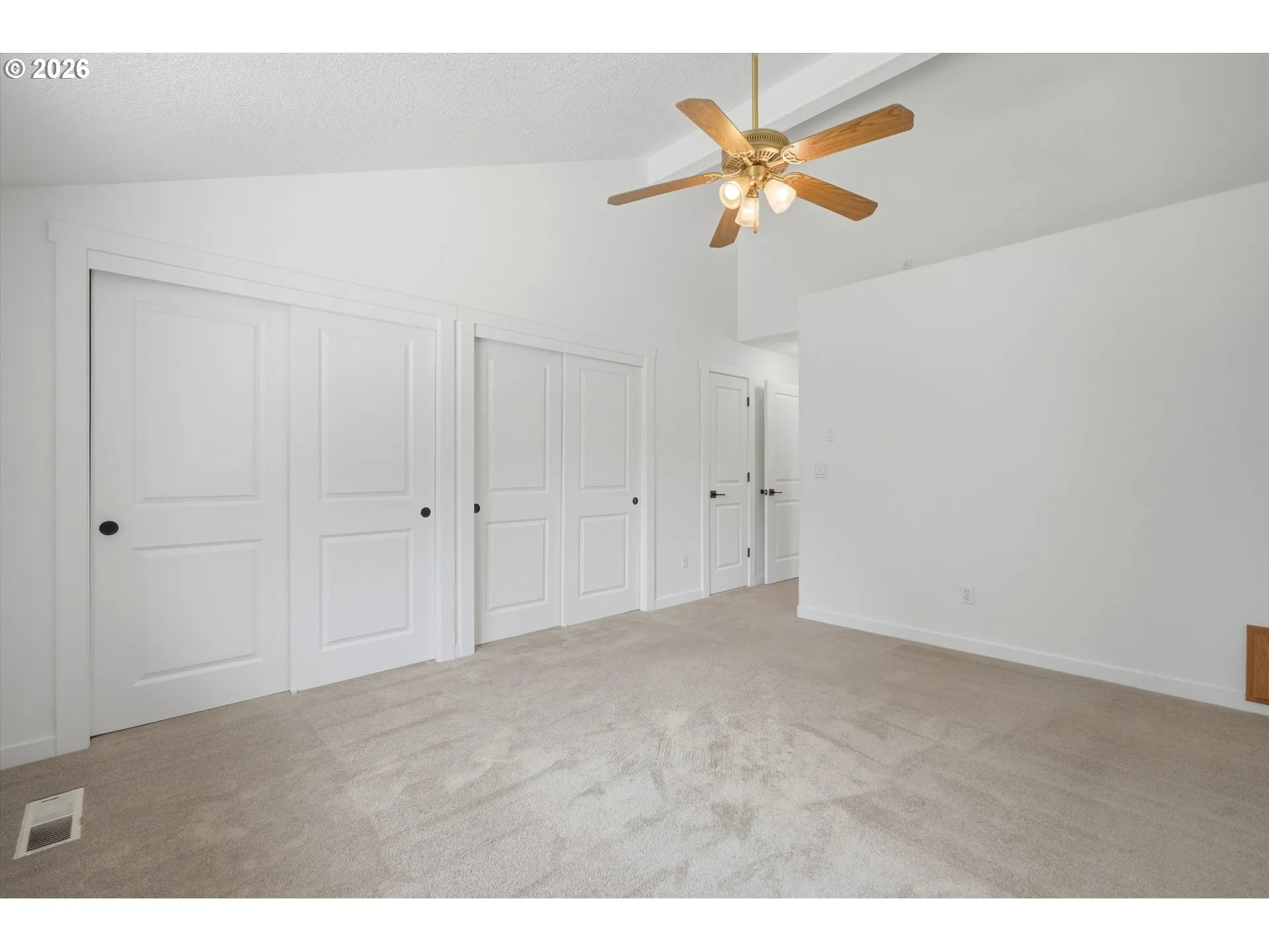 Bedroom, Primary-Ceiling Fan