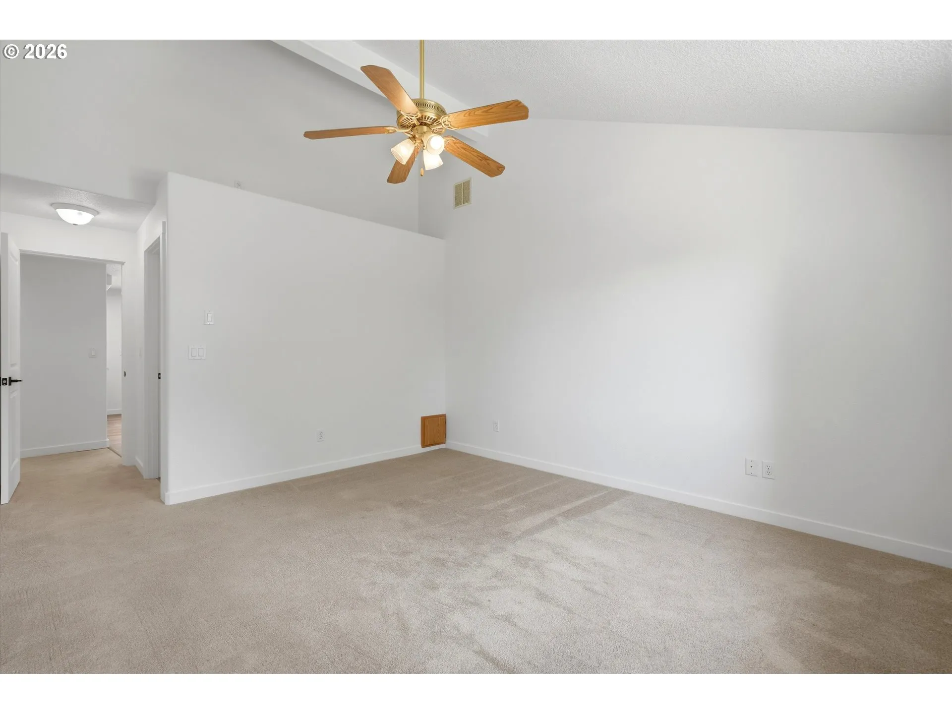 Bedroom, Primary-Main