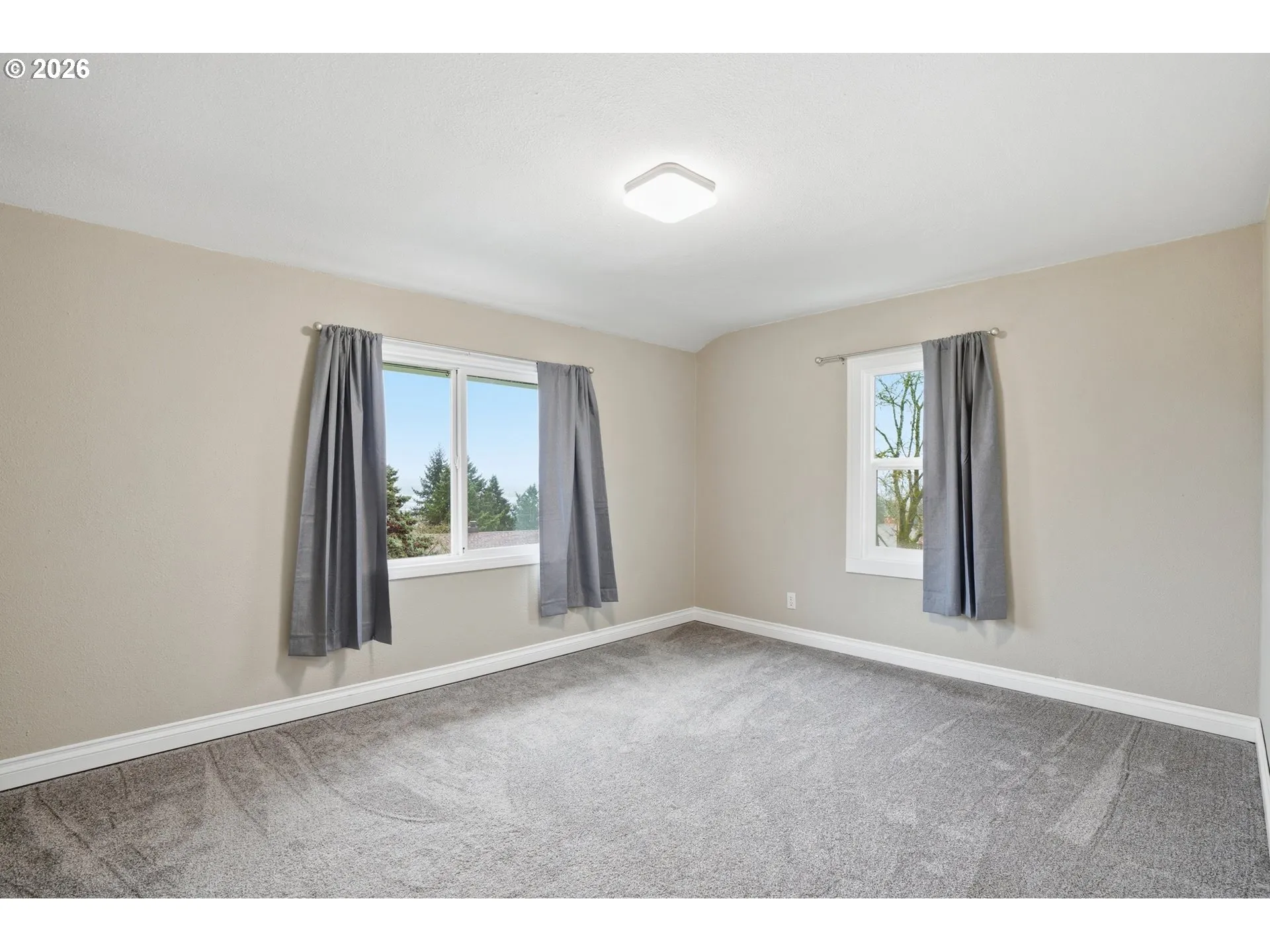 Bedroom, Primary-Upper