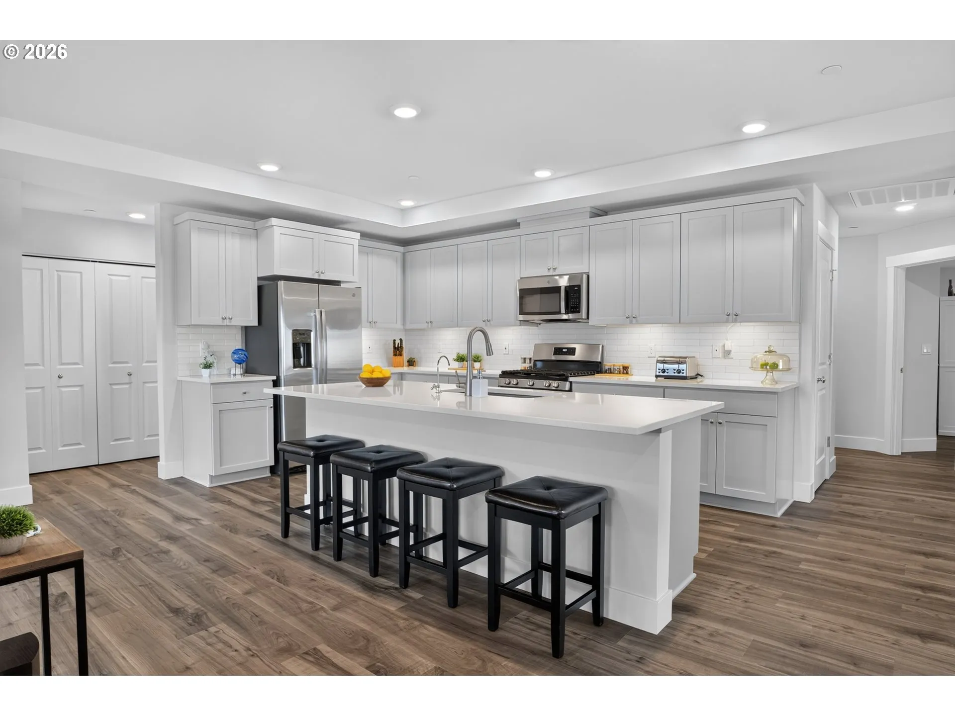 Kitchen-Island