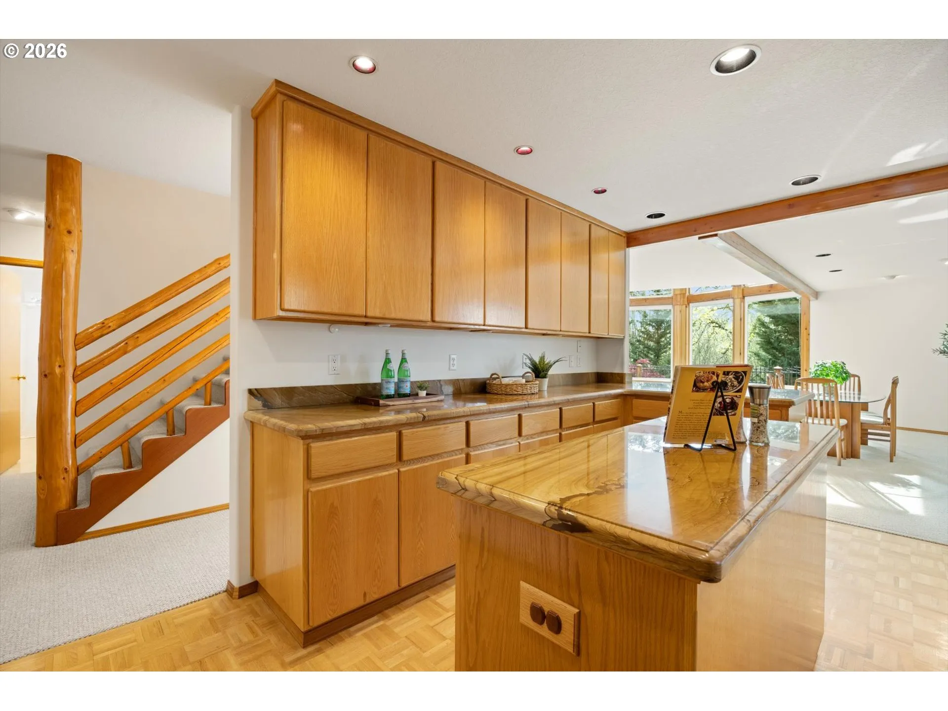 Kitchen-Island