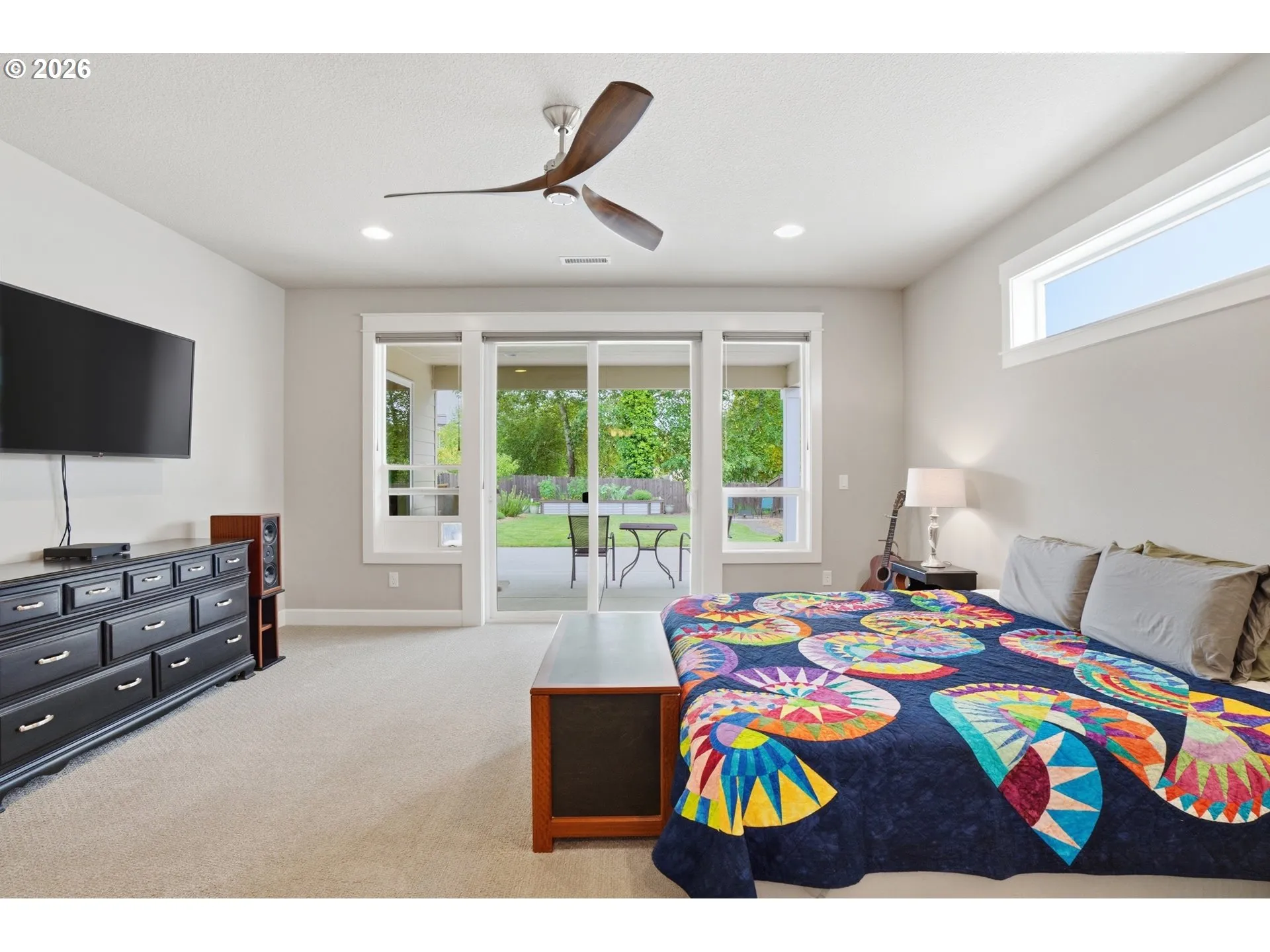 Bedroom, Primary