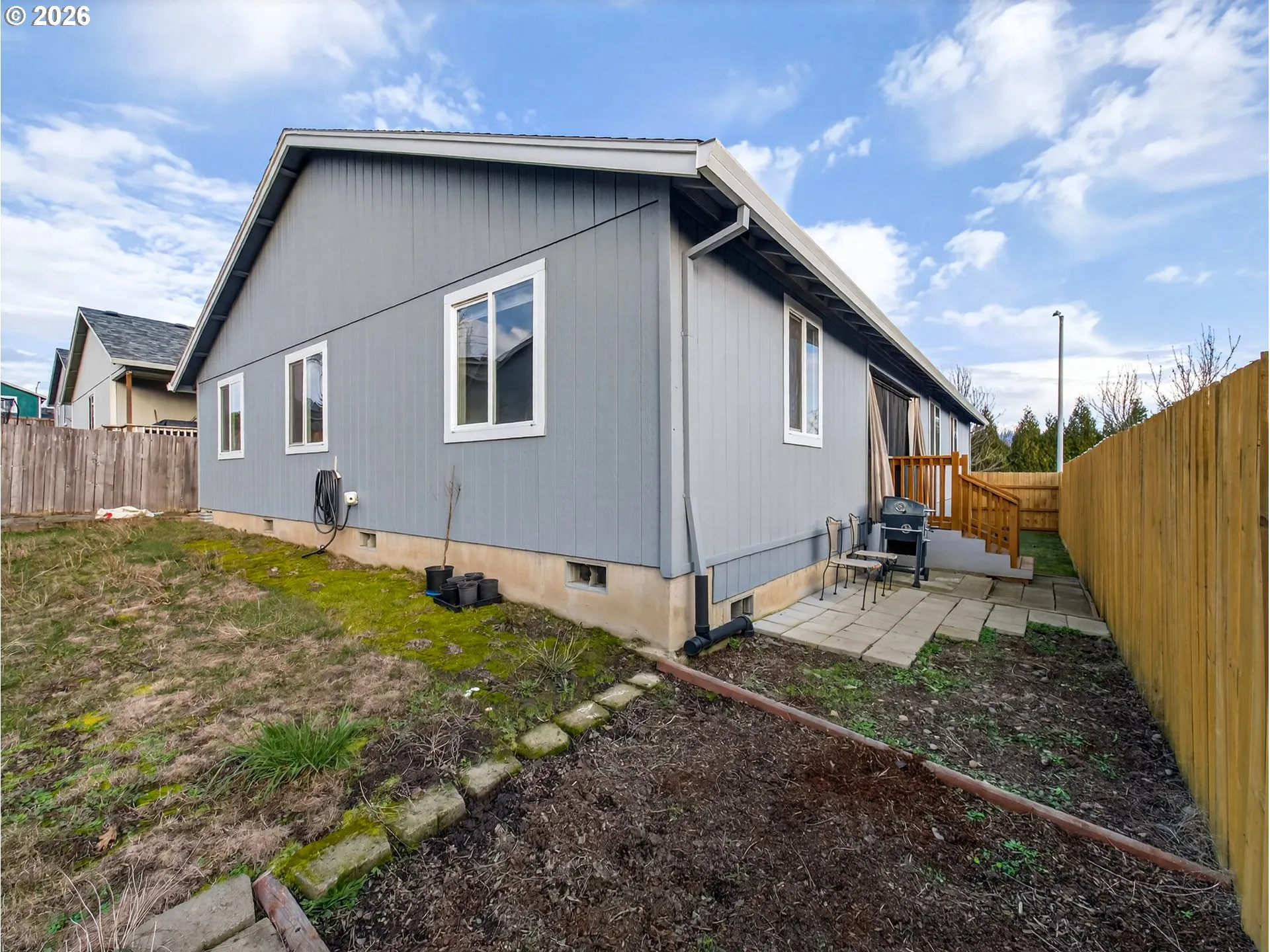 Yard-Back