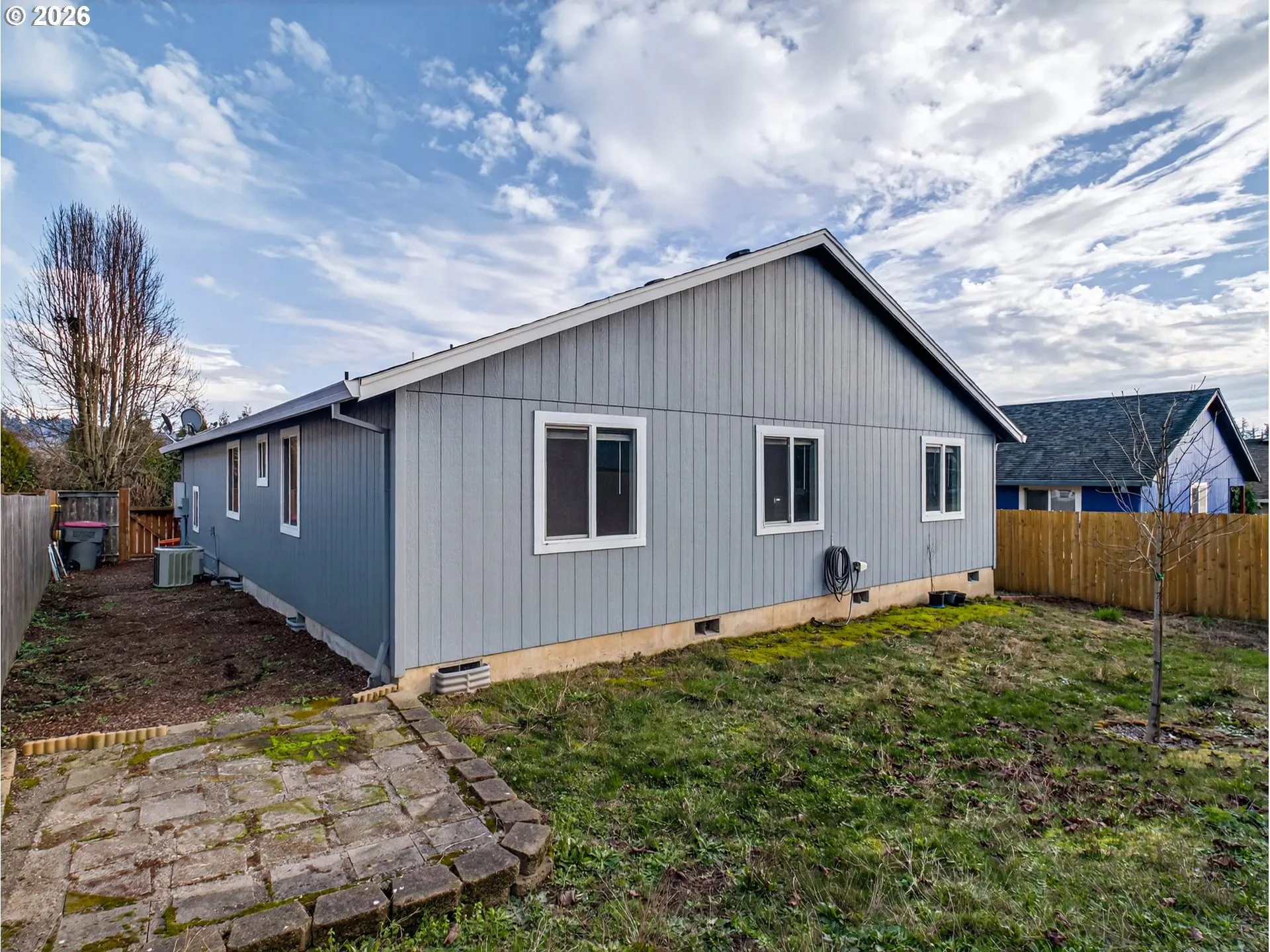 Yard-Back