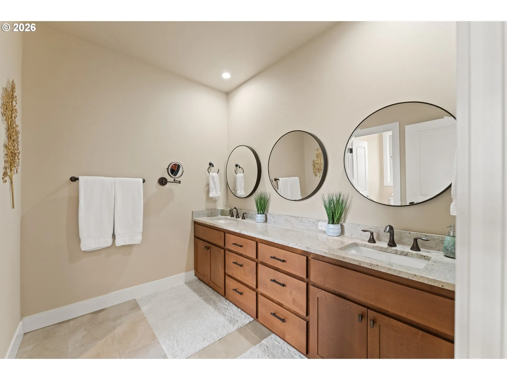 En Suite Bathroom